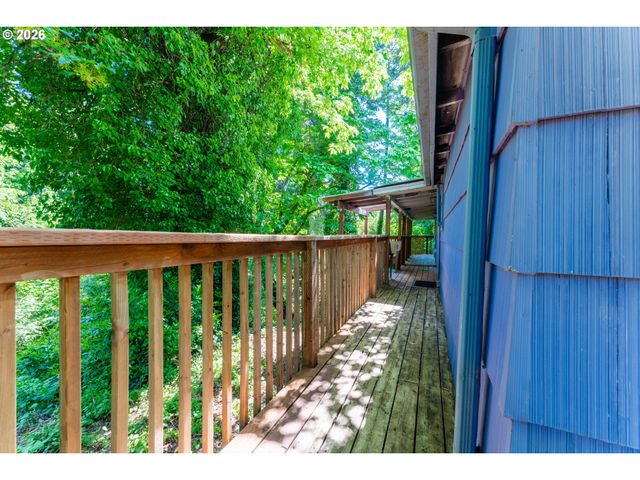 2700 UNDERHILL Ln, West Linn, OR 97068