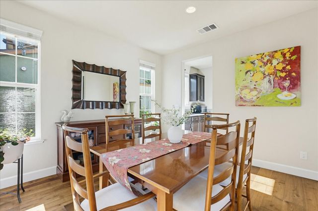 21590 Cascade Crossing Rd, Grass Valley, CA 95949