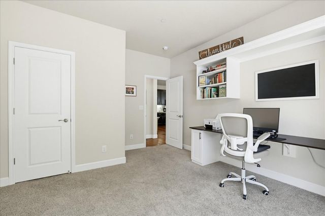 21590 Cascade Crossing Rd, Grass Valley, CA 95949