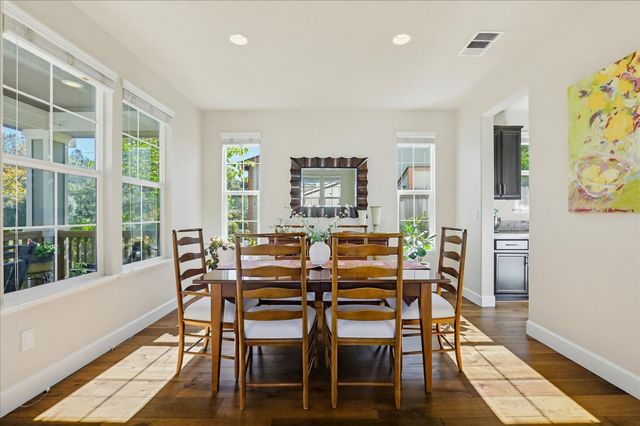 21590 Cascade Crossing Rd, Grass Valley, CA 95949