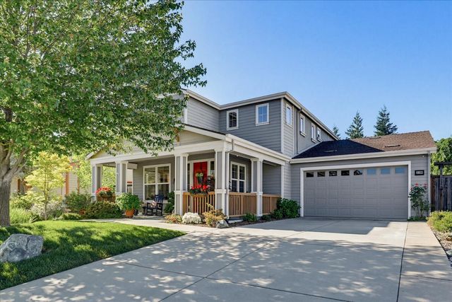 21590 Cascade Crossing Rd, Grass Valley, CA 95949