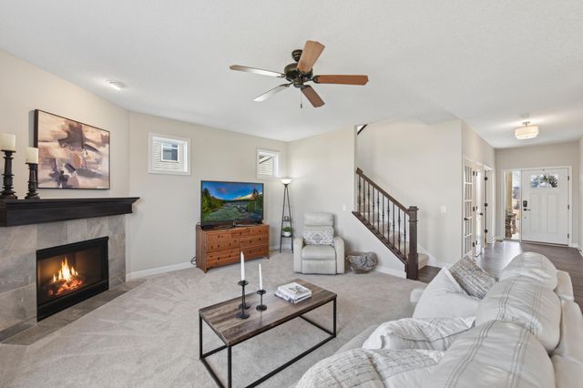 6864 Jewel Avenue S, Cottage Grove, MN 55016