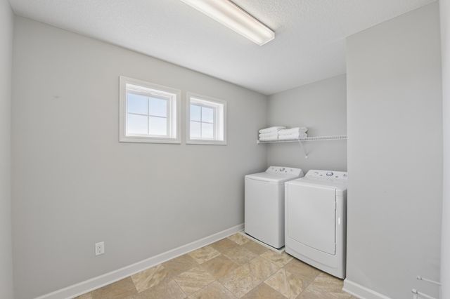 6864 Jewel Avenue S, Cottage Grove, MN 55016