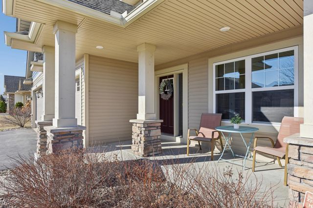 6864 Jewel Avenue S, Cottage Grove, MN 55016