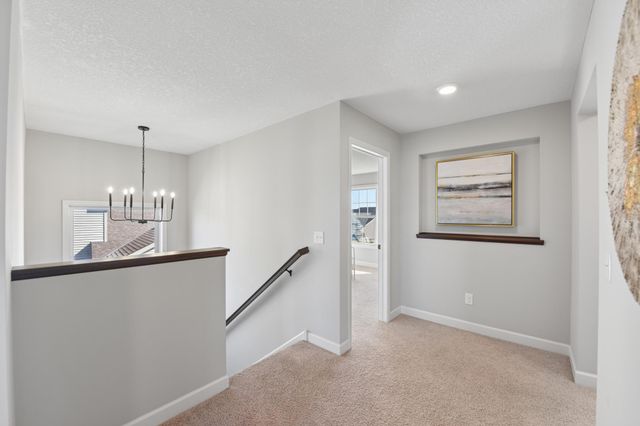 6864 Jewel Avenue S, Cottage Grove, MN 55016