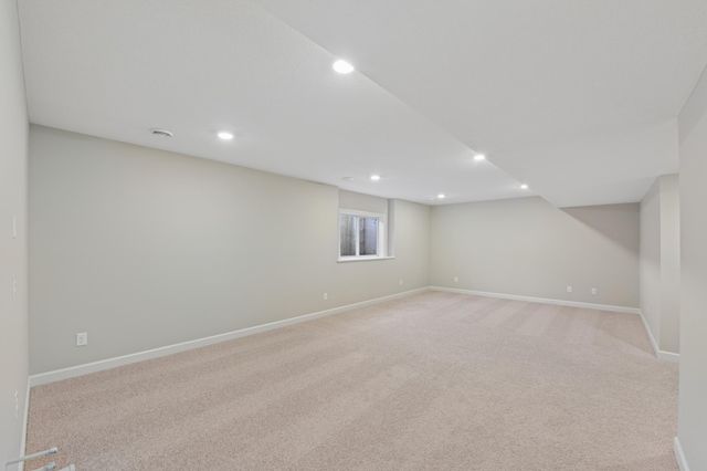 6864 Jewel Avenue S, Cottage Grove, MN 55016