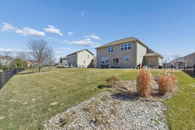 6864 Jewel Avenue S, Cottage Grove, MN 55016