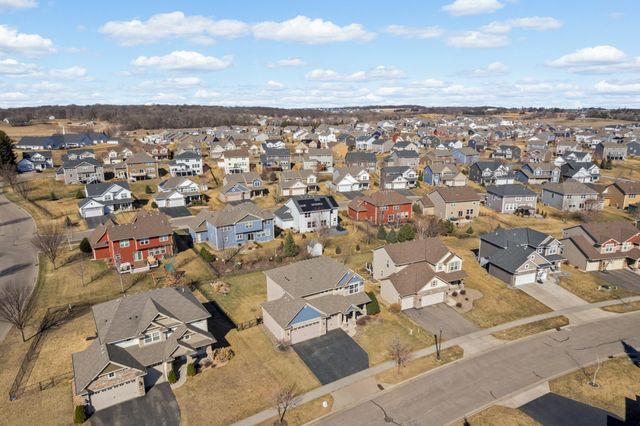 6864 Jewel Avenue S, Cottage Grove, MN 55016