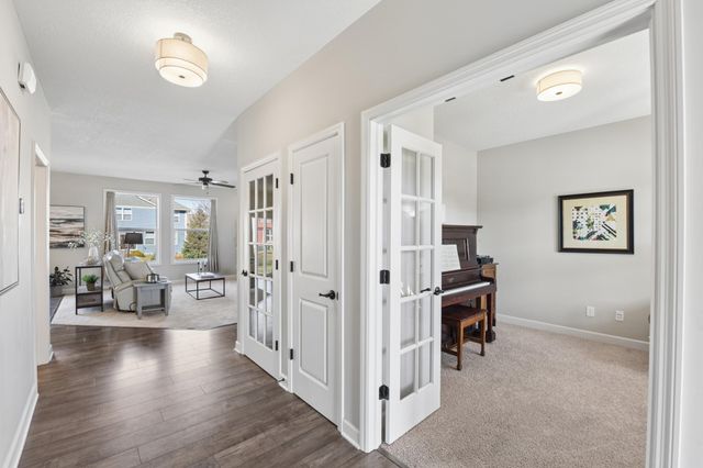 6864 Jewel Avenue S, Cottage Grove, MN 55016