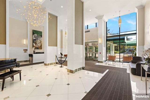 45 S River Drive 2914, Jersey City, NJ 07310