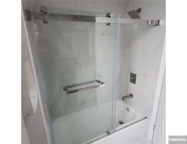 45 S River Drive 2914, Jersey City, NJ 07310