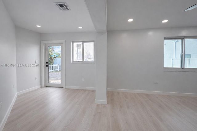 4485 SW 26th Ave, Dania Beach, FL 33312