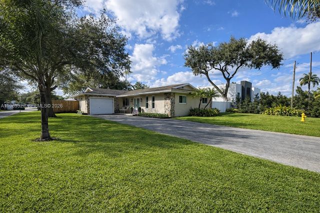 4485 SW 26th Ave, Dania Beach, FL 33312