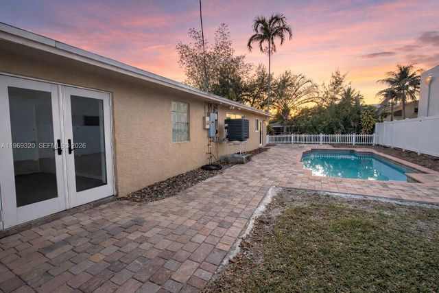 4485 SW 26th Ave, Dania Beach, FL 33312