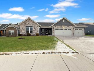 1814 Southridge Drive, Frankfort, IN 46041