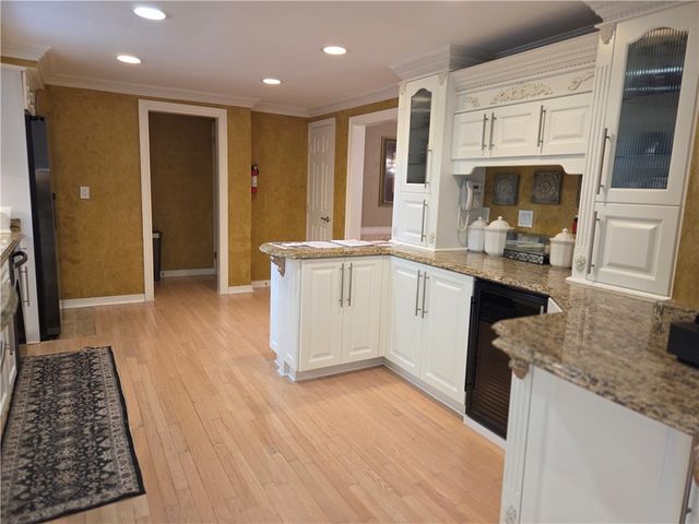 131 Elm Road, Ross Twp, PA 15237
