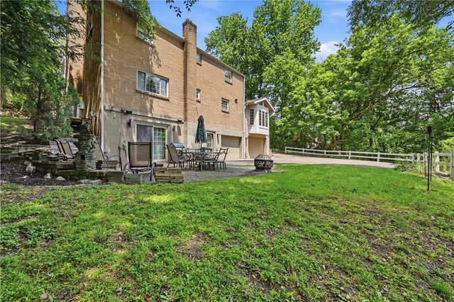 131 Elm Road, Ross Twp, PA 15237