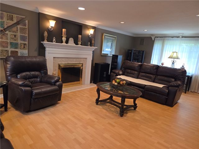 131 Elm Road, Ross Twp, PA 15237