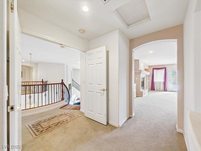 321 Whispering Tree Avenue, Las Vegas, NV 89183