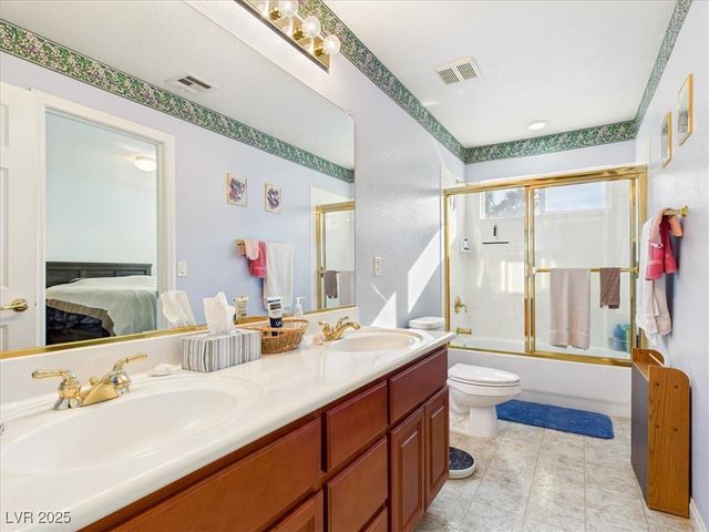 321 Whispering Tree Avenue, Las Vegas, NV 89183