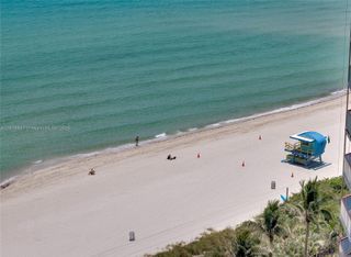 6799 Collins Ave 1704, Miami Beach, FL 33141