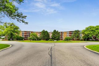 16 E Old Willow Road 431S, Prospect Heights, IL 60070