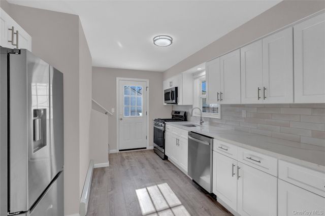 820 Jefferson Street, Baldwin, NY 11510