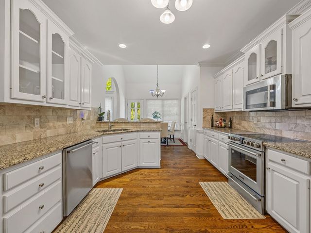 837 E Coosaw Court, Roebuck, SC 29376