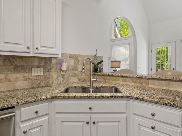 837 E Coosaw Court, Roebuck, SC 29376