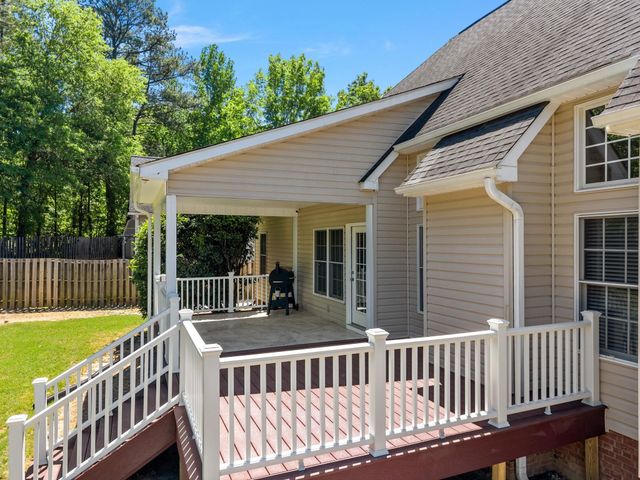 837 E Coosaw Court, Roebuck, SC 29376