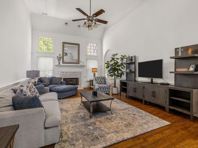 837 E Coosaw Court, Roebuck, SC 29376