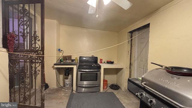 5707 CHILLUM PL NE, Washington, DC 20011