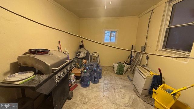 5707 CHILLUM PL NE, Washington, DC 20011