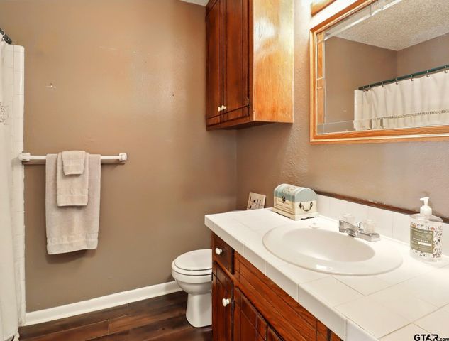 111 Bison Trl, Longview, TX 75605