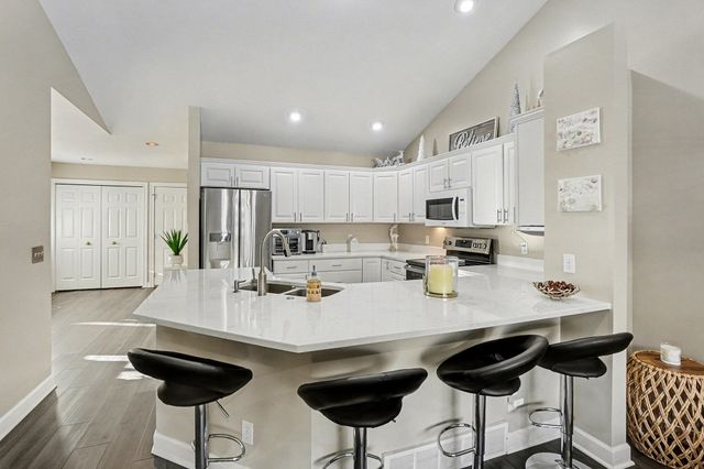 17574 Park Place Circle, Spring Lake, MI 49456