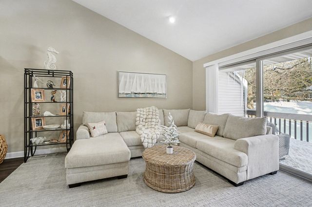 17574 Park Place Circle, Spring Lake, MI 49456