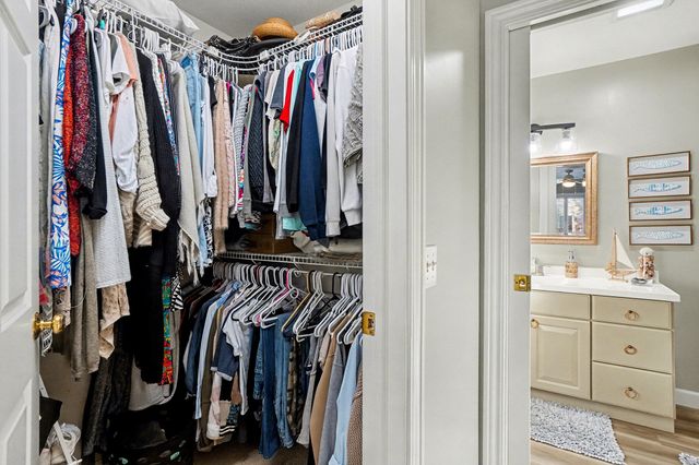 17574 Park Place Circle, Spring Lake, MI 49456