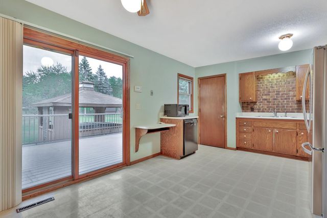 8741 Griggs Avenue, Circle Pines, MN 55014