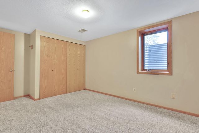 8741 Griggs Avenue, Circle Pines, MN 55014