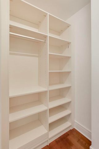 401 N Wabash Avenue 44D, Chicago, IL 60611