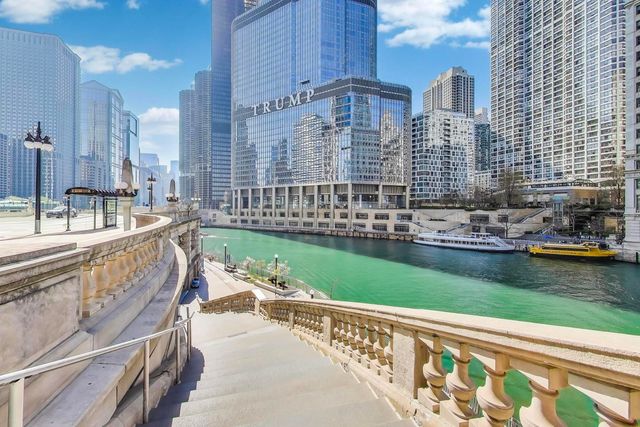 401 N Wabash Avenue 44D, Chicago, IL 60611