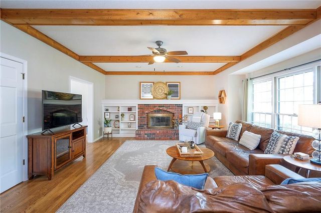 12316 Connell Drive, Overland Park, KS 66213