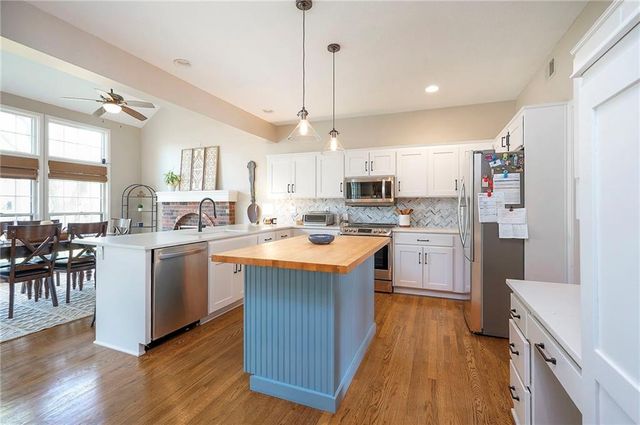 12316 Connell Drive, Overland Park, KS 66213