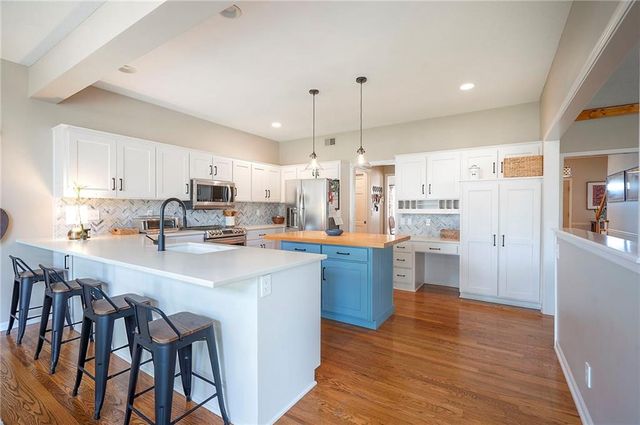12316 Connell Drive, Overland Park, KS 66213