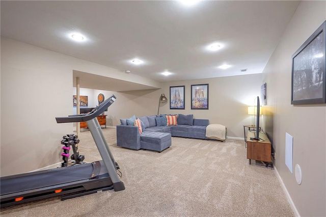 12316 Connell Drive, Overland Park, KS 66213