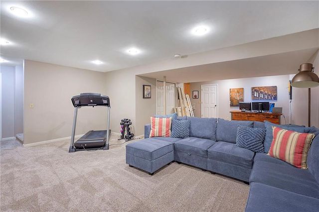 12316 Connell Drive, Overland Park, KS 66213