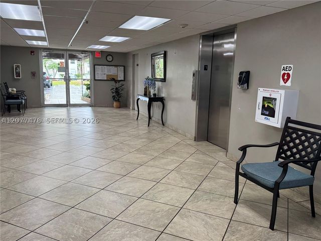 3910 Inverrary Blvd 603-B, Lauderhill, FL 33319