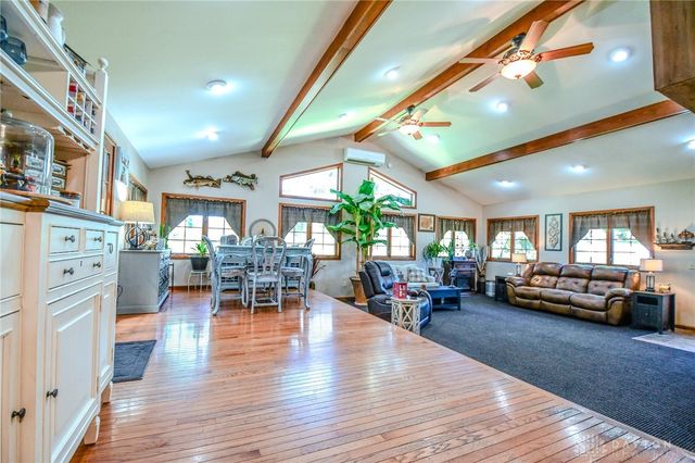 1591 Valley Heights Road, Xenia, OH 45385