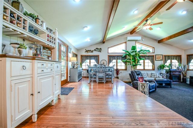 1591 Valley Heights Road, Xenia, OH 45385