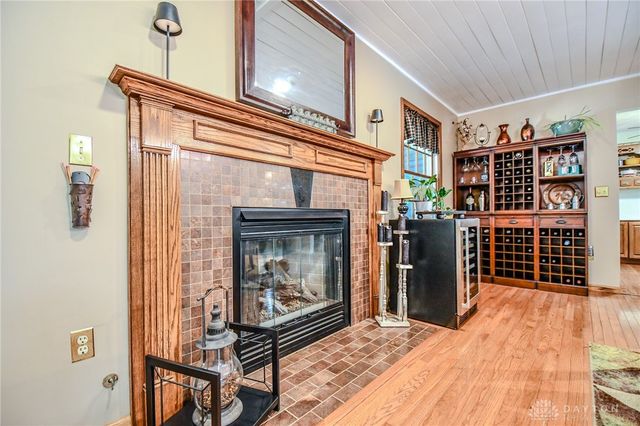 1591 Valley Heights Road, Xenia, OH 45385